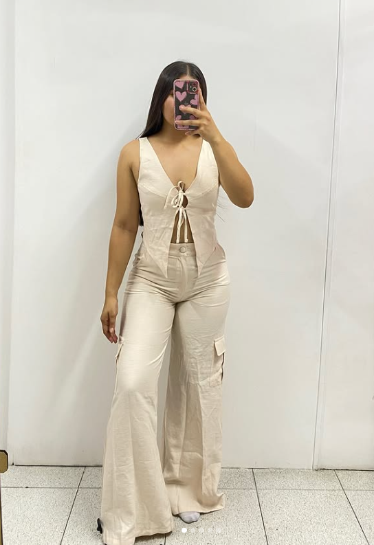 5-9612 CONJUNTO BEIGE CHALECO AMARRE EN FRENTE + PANTALÓN