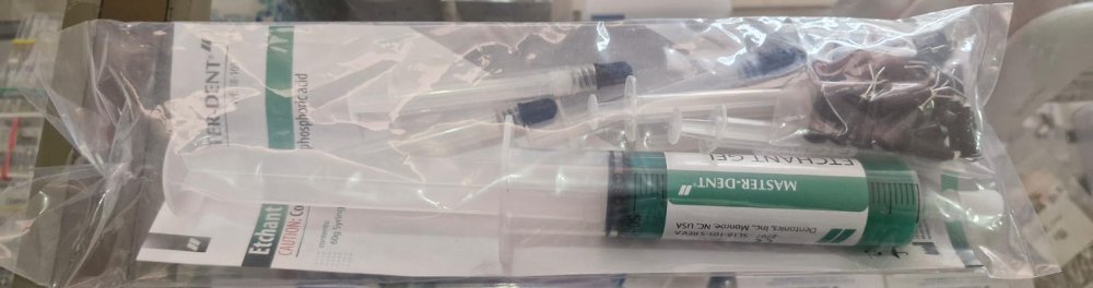 Acido grabador 37%, jeringa de 60g. Master Dent