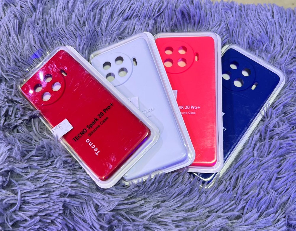 22563 - ESTUCHE SILICONE TECNO SPARK 20 PRO +