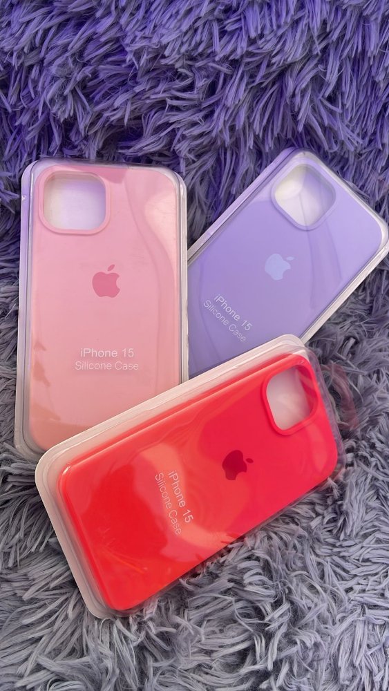 00244 - ESTUCHE SILICONE IPHONE15 15
