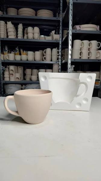 Yeso molde tasa para pintar