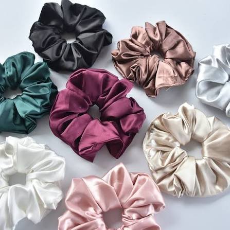 scrunchi satin