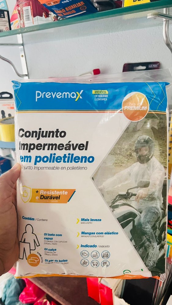 CAPA DE CHUVA TRANSPARENTE