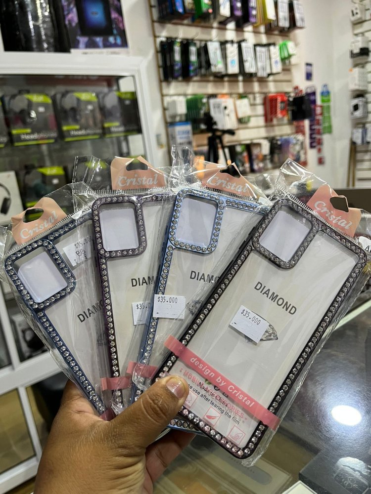 ESTUCHE SPACE DIAMANTE