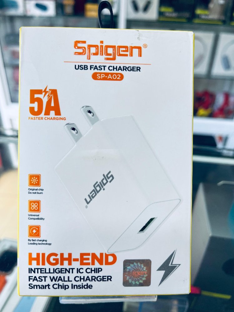 CARGADOR SPIGEN SP-A02 V8