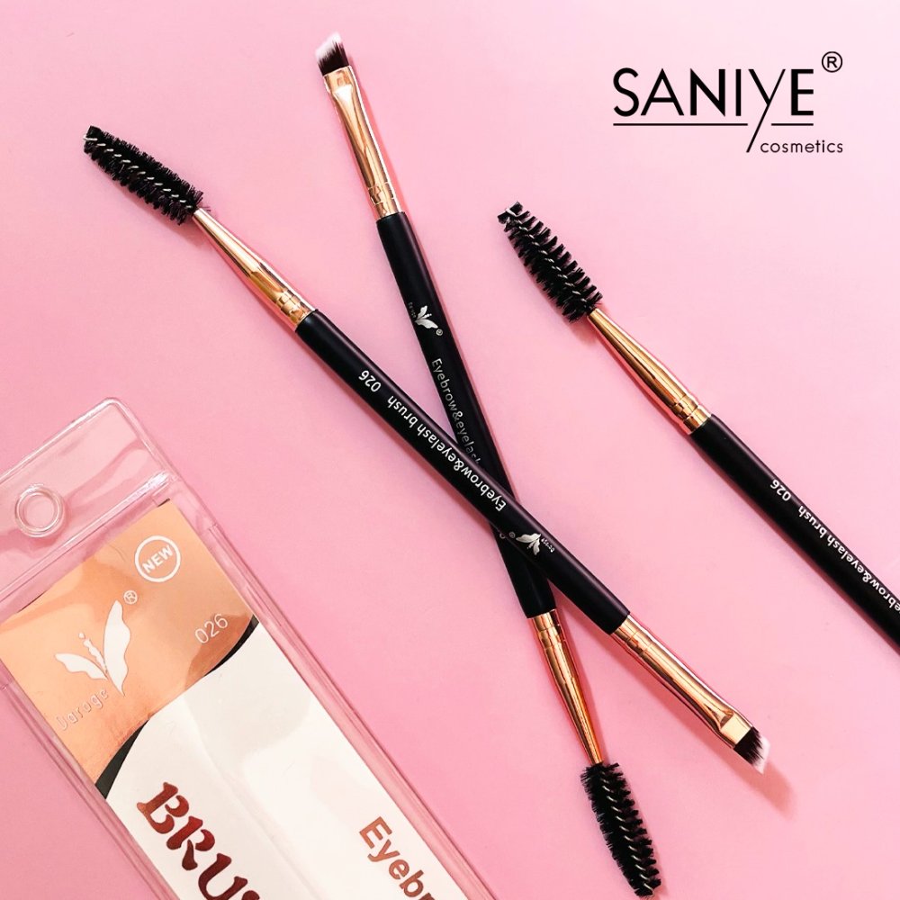 Brocha para cejas con empaque