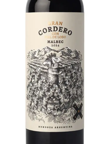 GRAN CORDERO CON PIEL DE LOBO