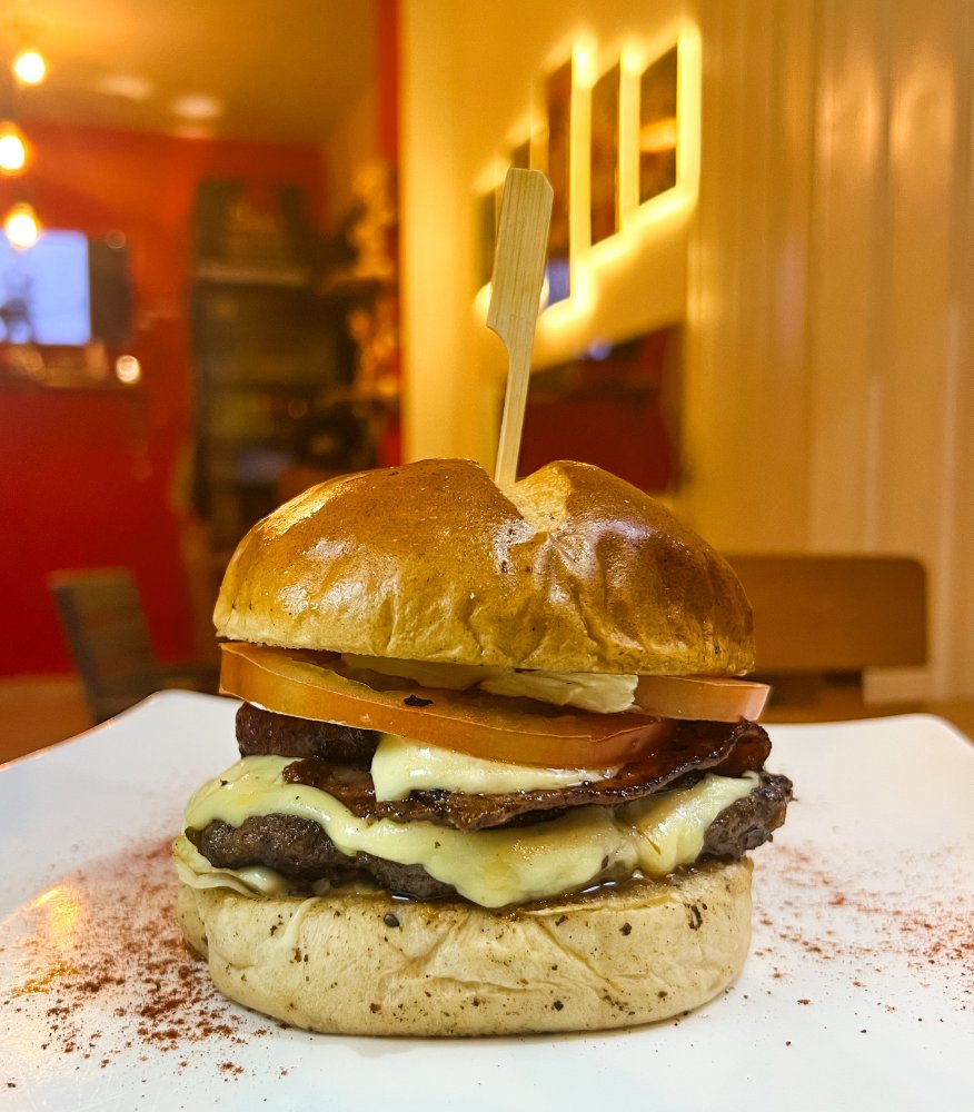 HAMBURGUESA CAOS