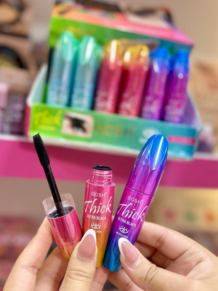 Mascara de pestañas volumen y curva GOSH