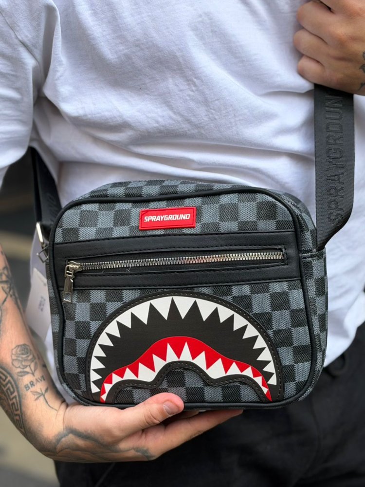 Bandoleros de caballero BAPE.