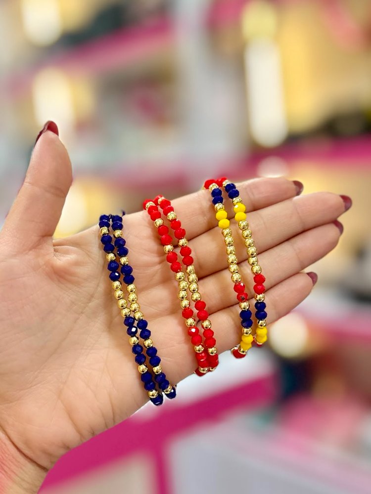 Pulseras de piedras y balines