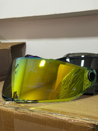 Visor MT Thunder 4  stinger 2 Dorado