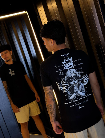 T:M Camisa audaz Preta Anjo pai nosso
