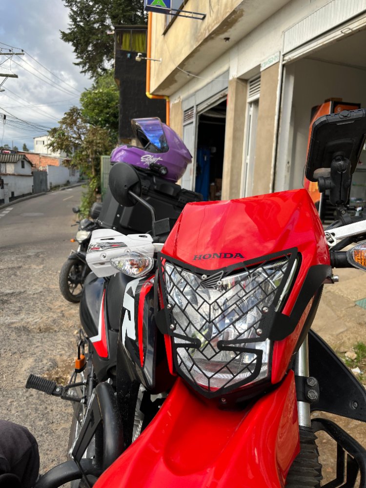 FAROLA XR150-190 - RELIEVE