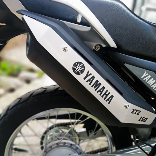 EXOSTO LARGO XTZ150 - PERFORADO