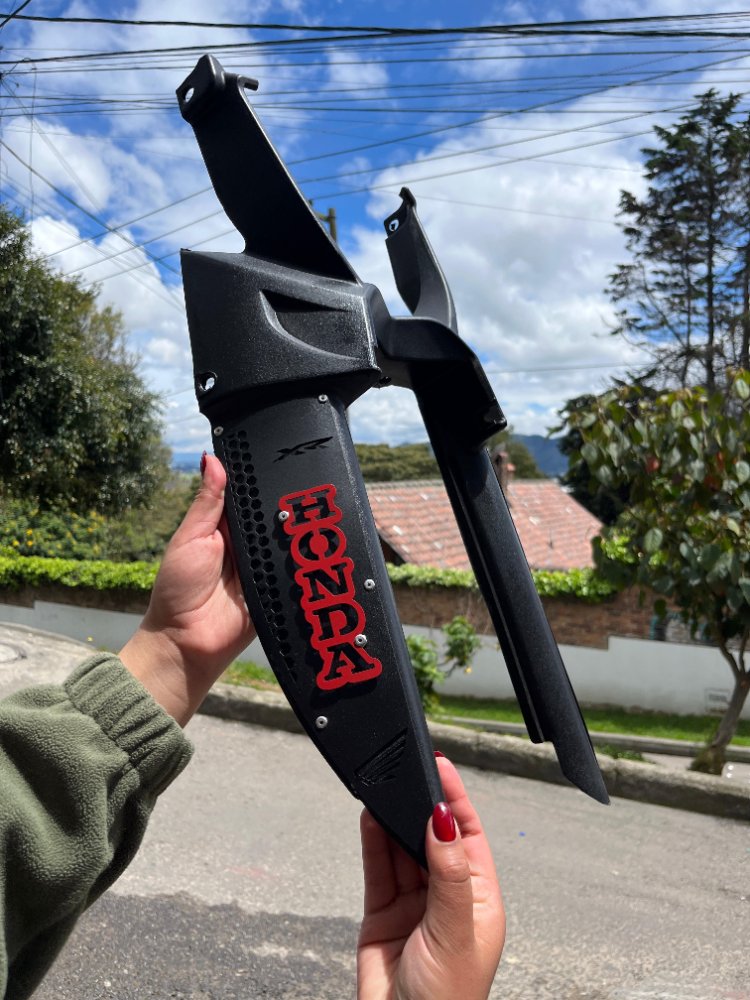 H CON LUJOS XR - RELIEVE