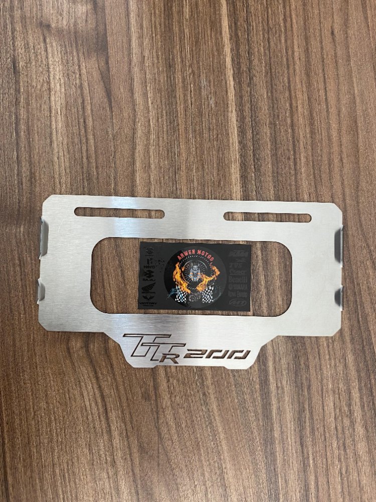 PORTA PLACA TT - PERFORADO