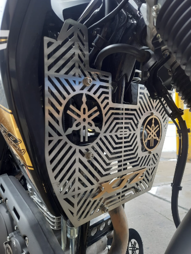 RADIADOR GRANDE XTZ250 - RELIEVE