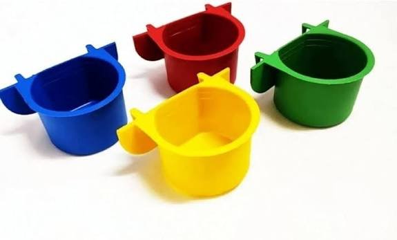 Comedouro com Aba para Gaiola