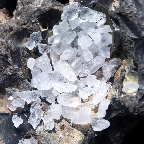 PIEDRA ALUMBRE A GRANEL