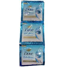 Acondicionador Dove Hidratación + Vitaminas A&E sobre x 18ml