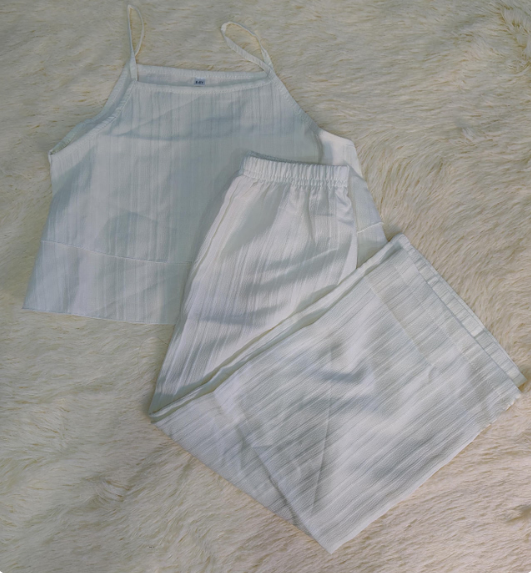 Conjunto plisado pantalón + blusa