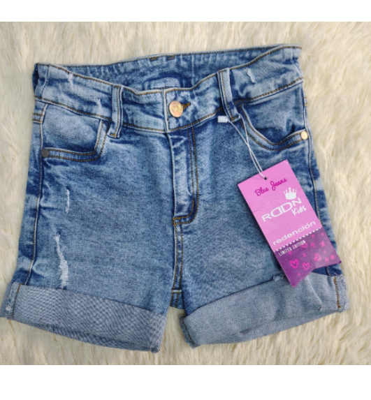 Shorts media pierna