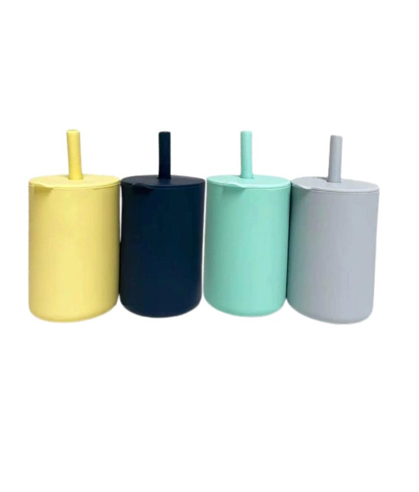 #14…Vaso silicona con bombilla para bebé de 12 x 6.5 cm