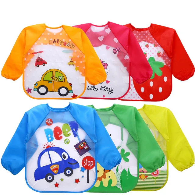 #28... Babero impermeable con manga larga