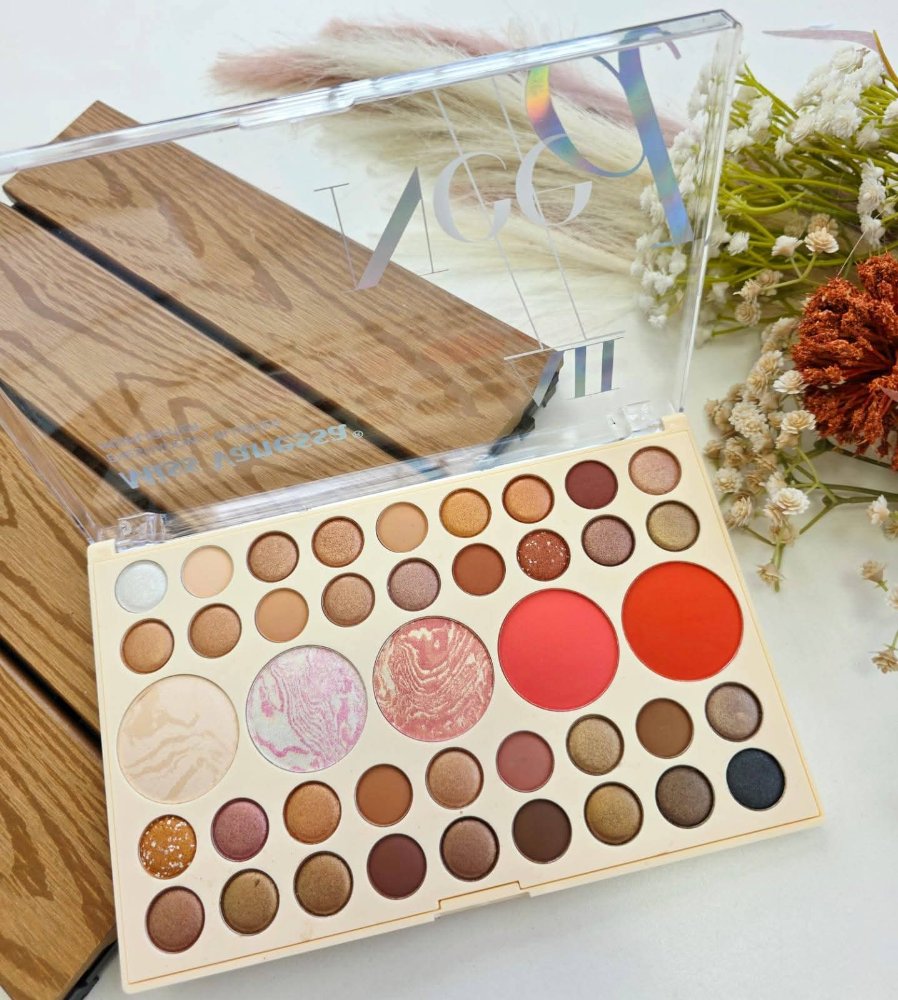 Sombras Miss Vanessa