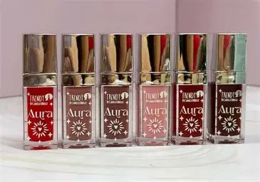 Gloss aura trendy