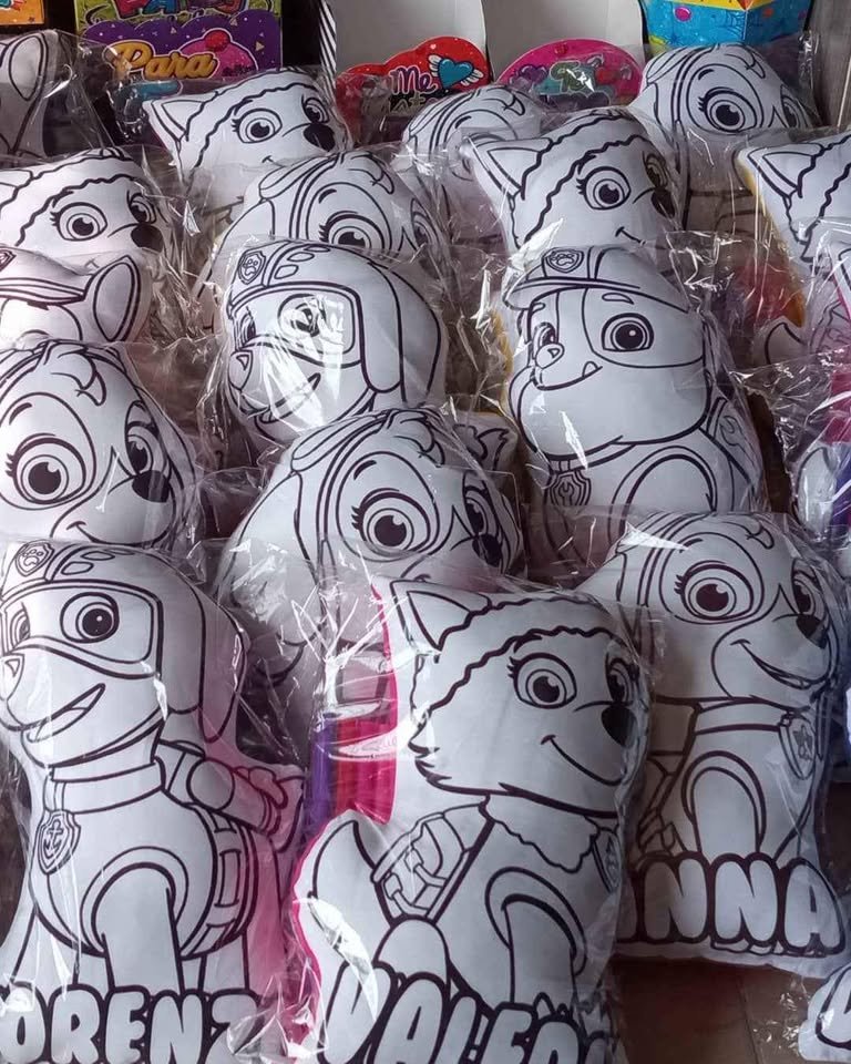 COJINES SILUETA PARA PINTAR