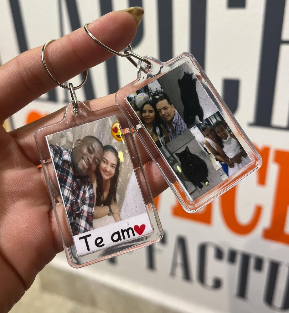 LLAVERO ACRILICO PAREJA