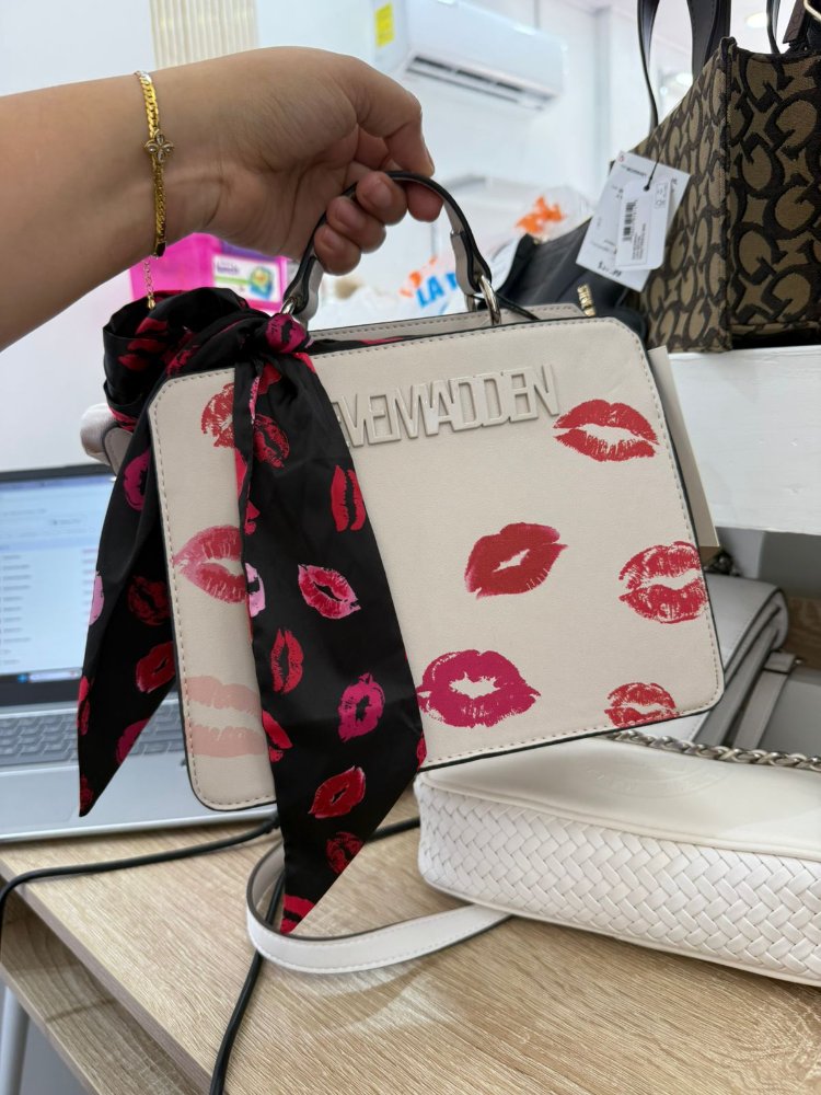 Cartera steven Maden
