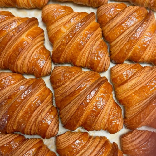 Croissant plain