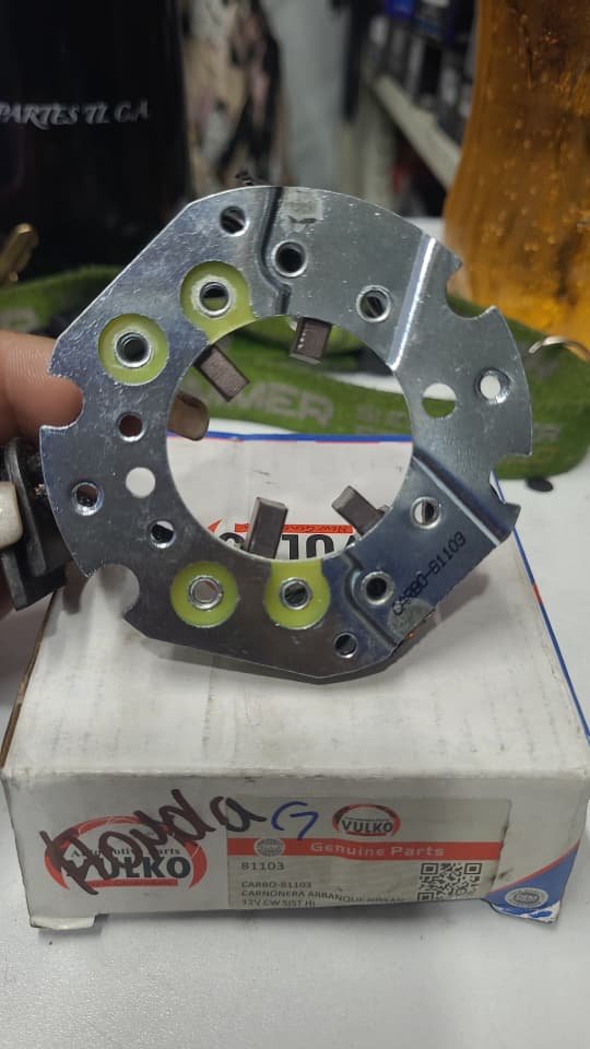 CARBONERA DE ARRANQUE NISSAN HONDA 81103