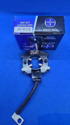 CARB ARRQ CHEROKEE PLAST 69-8318