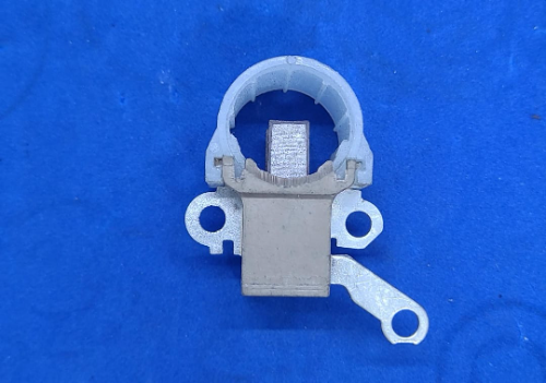 CARBONERA ALTERNADOR DENSO YARIS 3PATAS