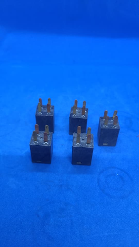 RELEX 4 PATAS ALTO