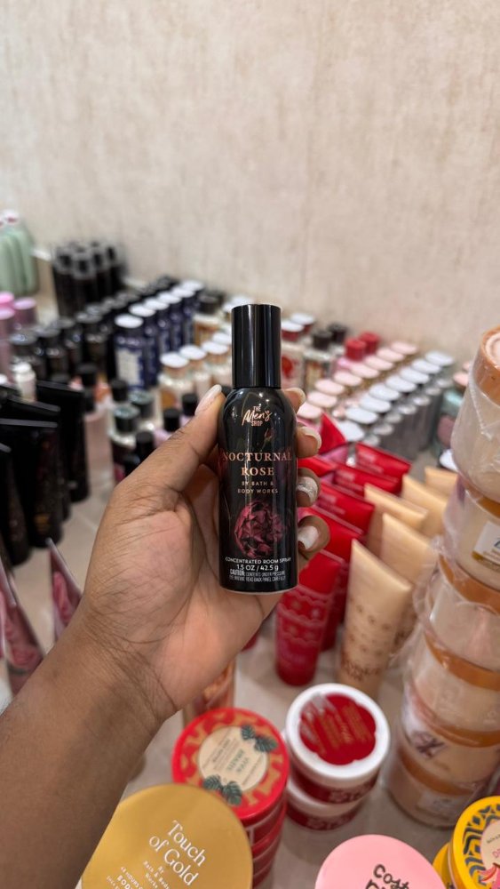 Nocturnal Rose Ambientador en Spray Concentrado 1.5 oz - Bath & Body Works