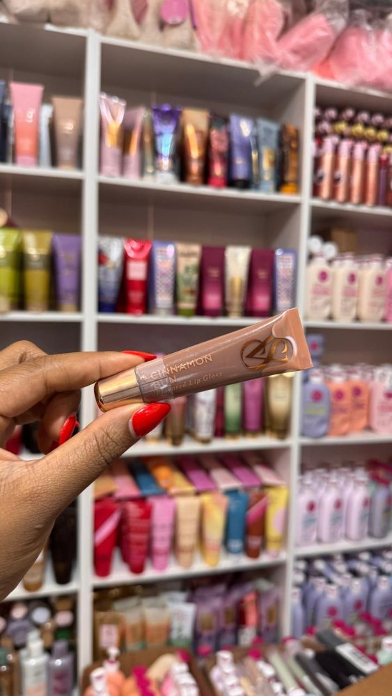 Cinnamon Bun Lip Gloss  - Victoria's Secret