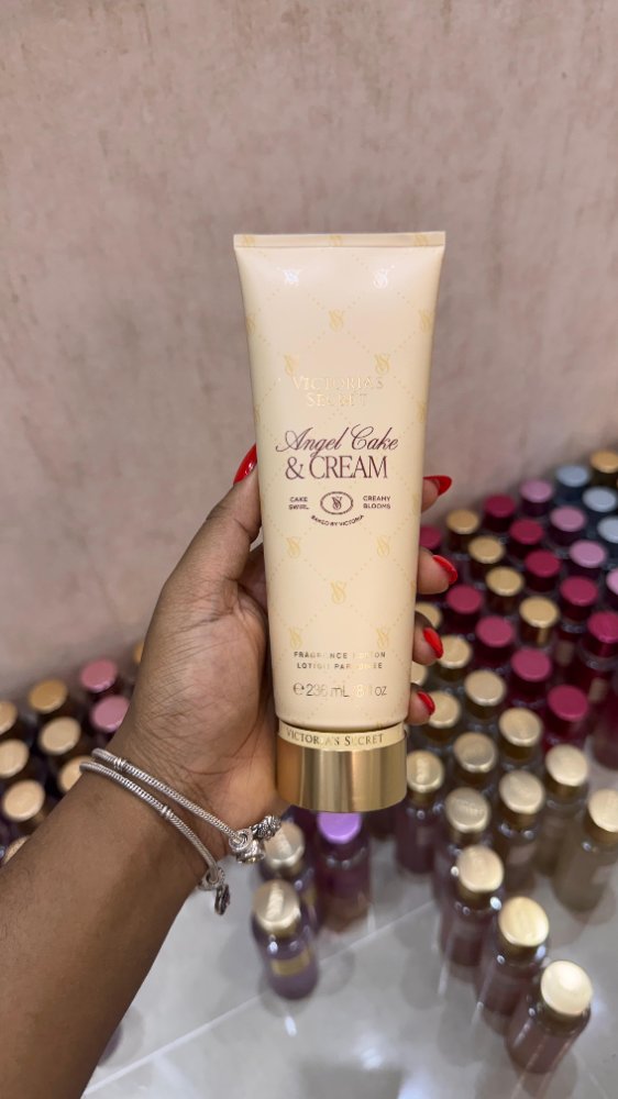 Angel Cake & Cream Crema 236 ml - Victoria's Secret