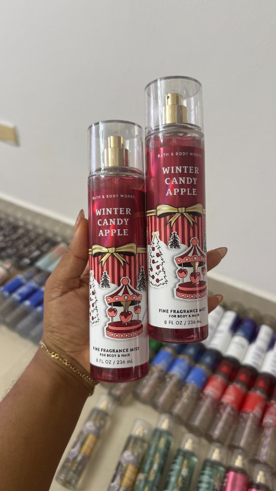 Splash Winter Candy Apple 236ml - Bath & Body Works