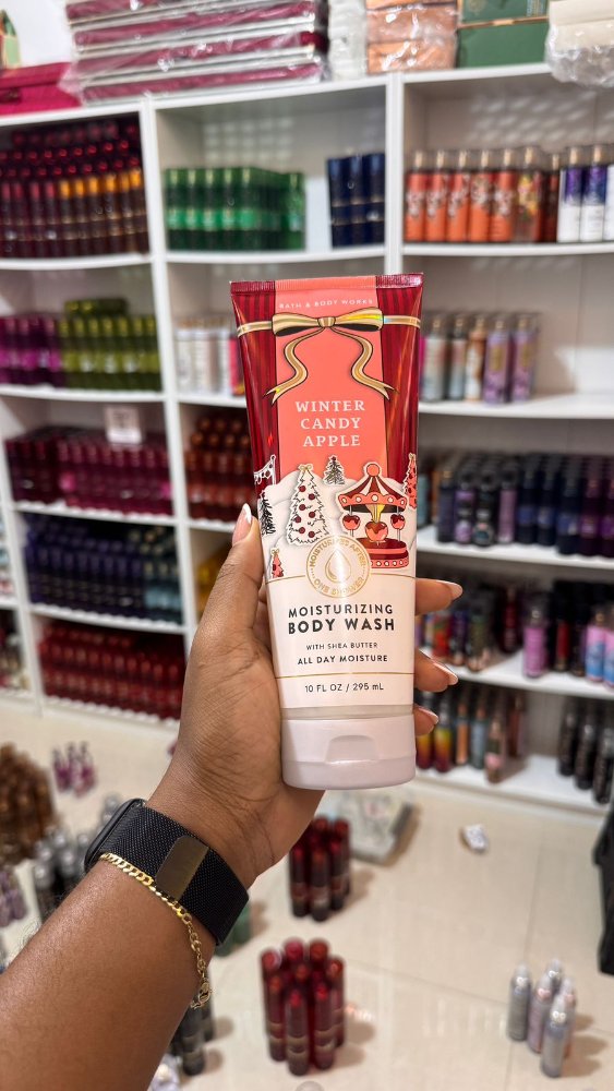 Moisturizing Body Wash Winter Candy Apple  295ml - Bath & Body Work