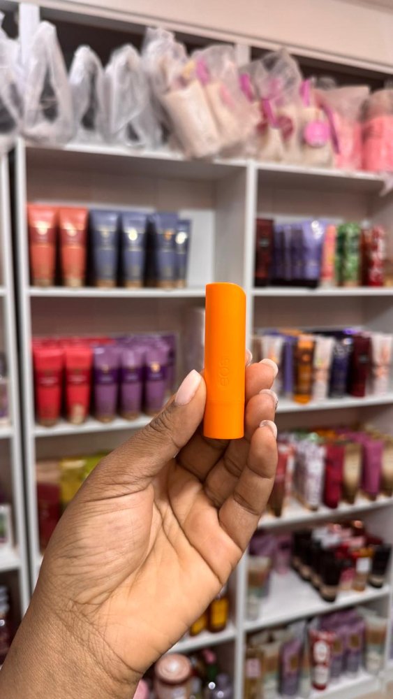 Peach Yuzu Balsamo Labial - EOS