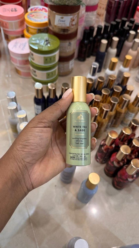 White Tea & Sage Ambientador en Spray Concentrado 1.5 oz - Bath & Body Works