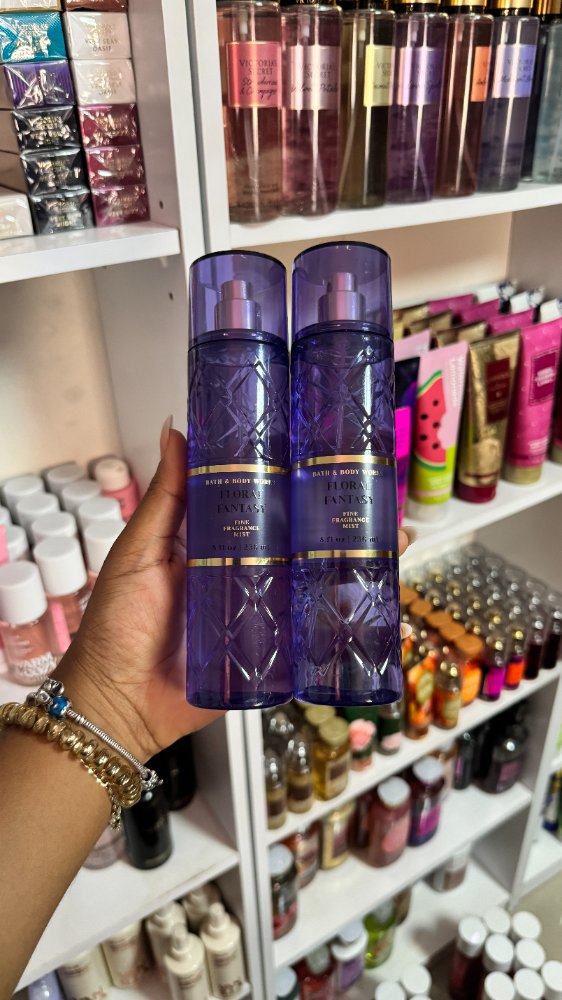Splash Luxury Floral Fantasy 236ml - Bath & Body Works