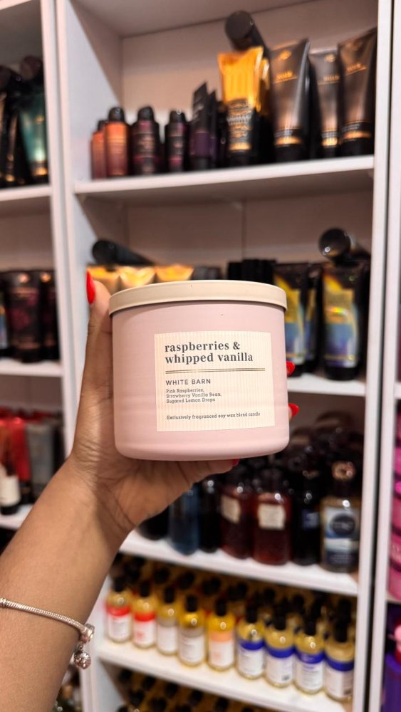 Raspberries  & Whipped Vanilla Vela 3 Mechas 14.5oz - Bath & Body Works