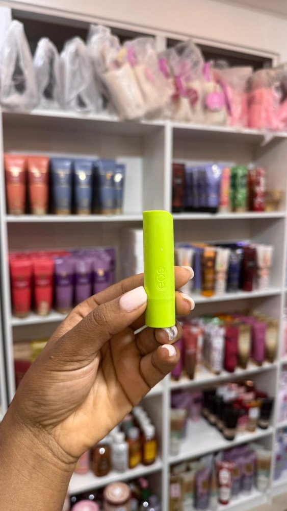Sparkling Lime Balsamo Labial - EOS