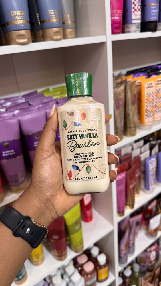 Body Lotion Cozy Vanilla Bourbon 236ml - Bath & Body Works